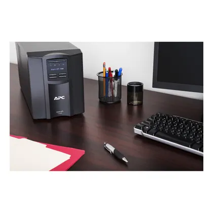 APC Smart-UPS SMT1500C