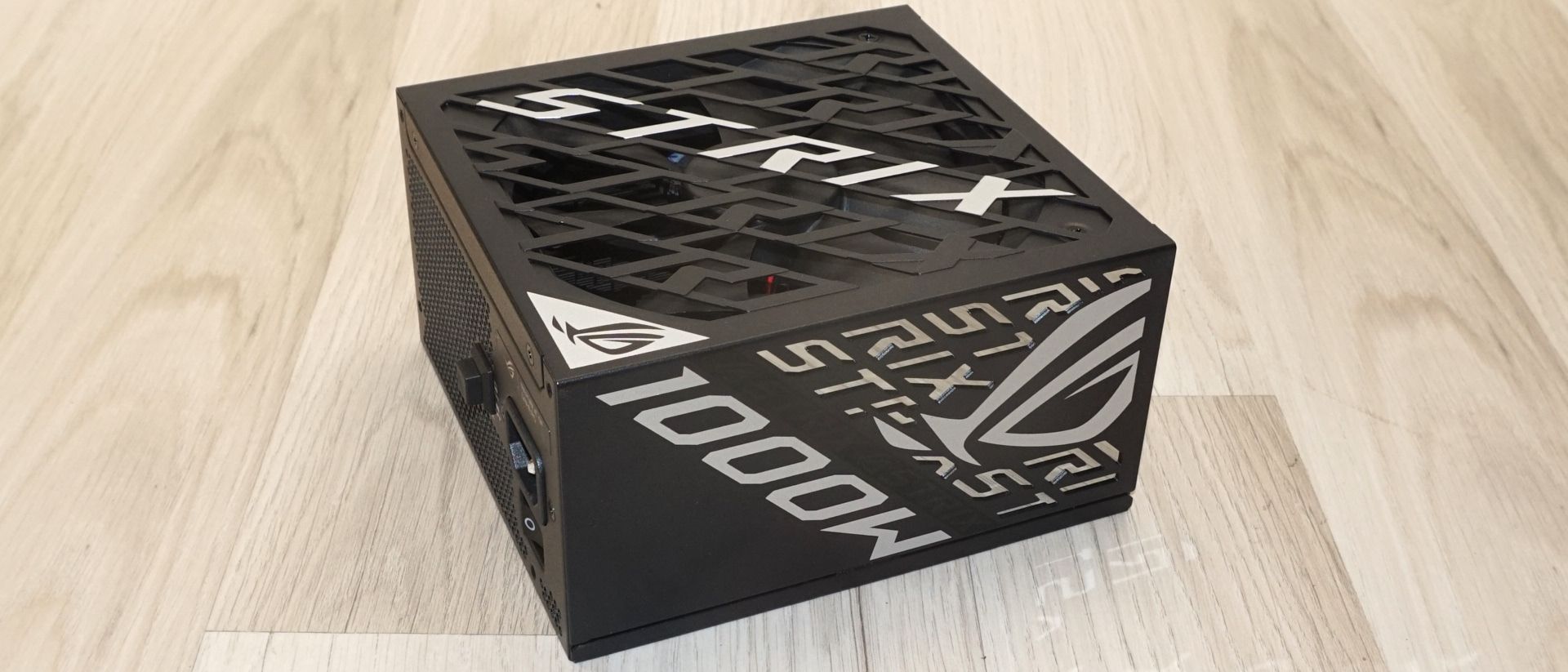 ASUS ROG Strix 1000W Platinum