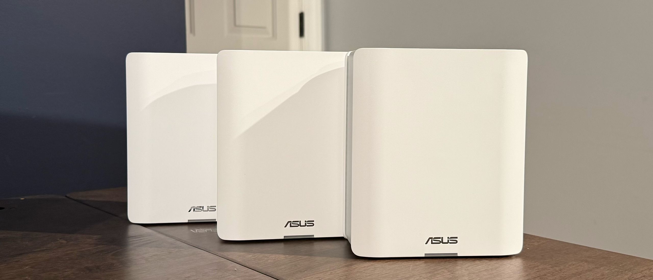 ASUS ZenWiFi BT8