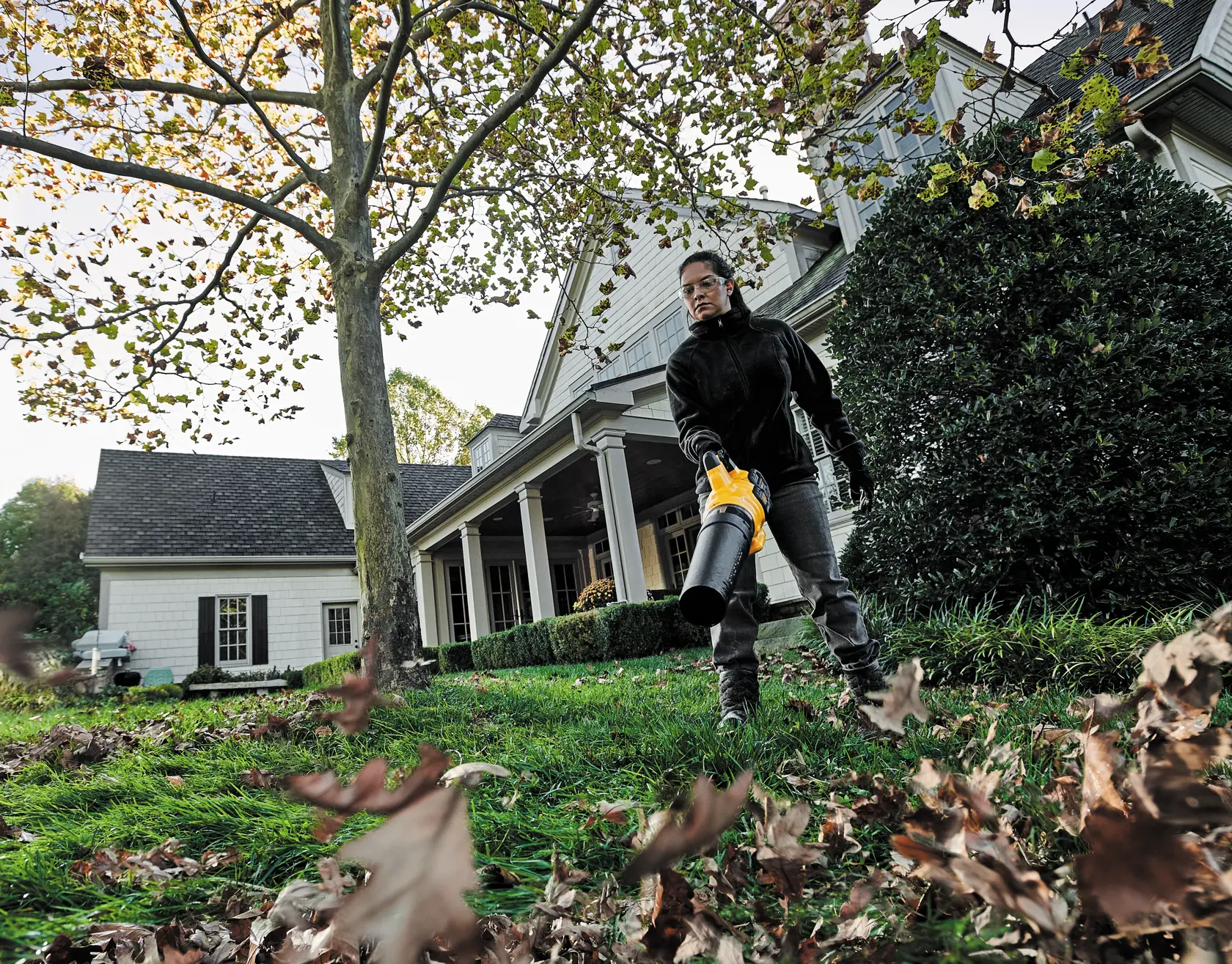 DeWalt FLEXVOLT 60V MAX Brushless Cordless Handheld Blower (DCBL770)