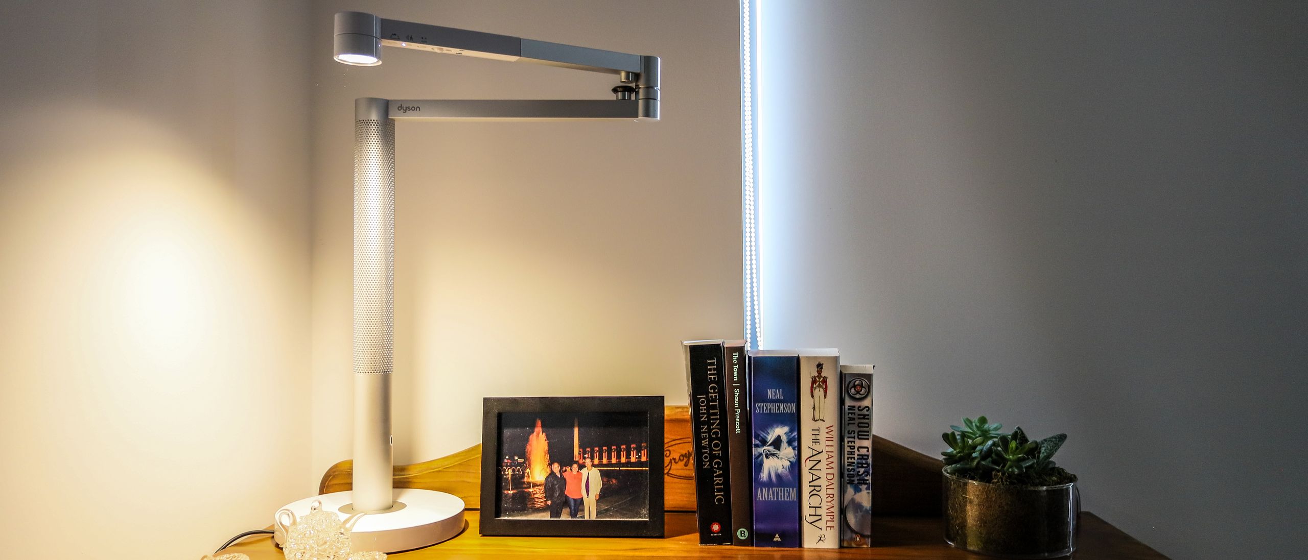 Dyson Solarcycle Morph Desk