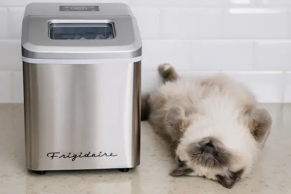 Frigidaire EFIC452-SS Clear Square Ice Maker