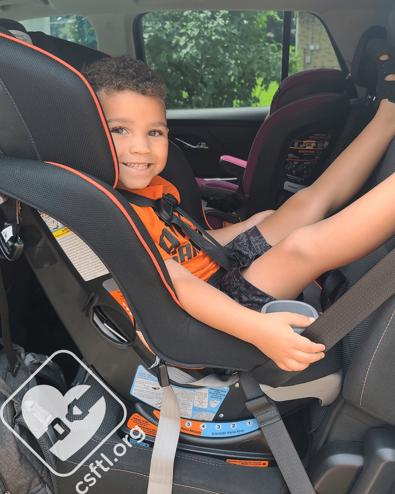 Graco Extend2Fit Convertible Car Seat