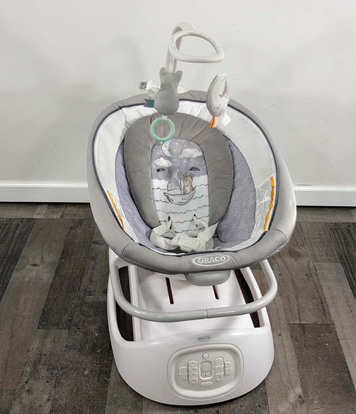 Graco Sense2Soothe Swing with Cry Detection Technology