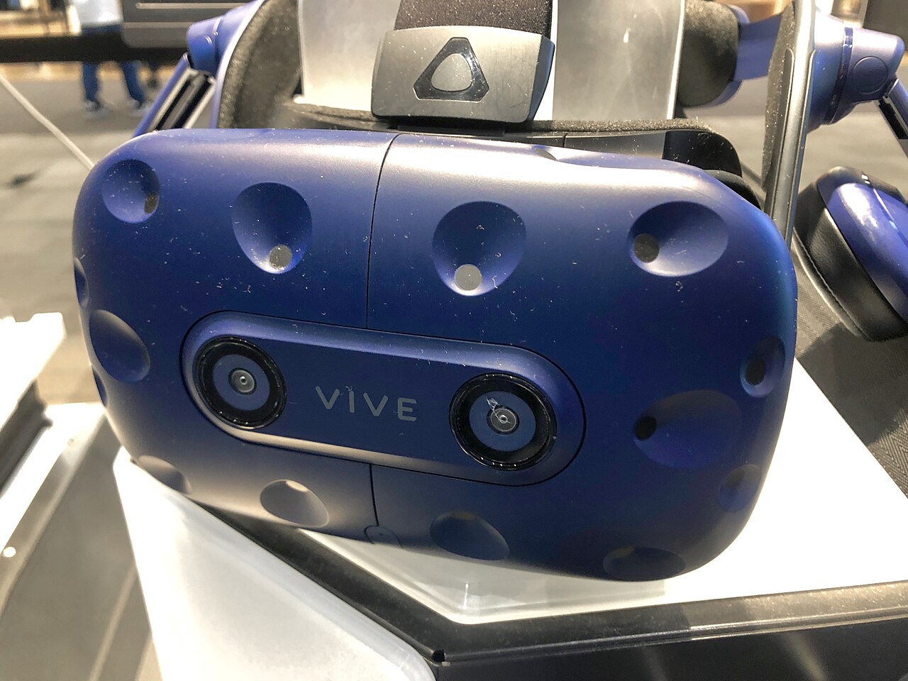 HTC Vive Pro 2