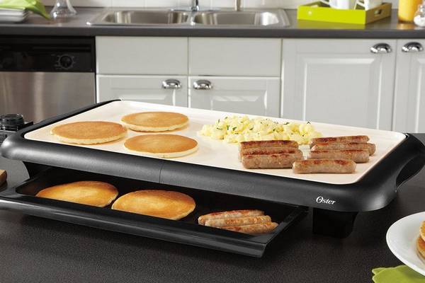 Oster DuraCeramic Electric Griddle with Warming Tray