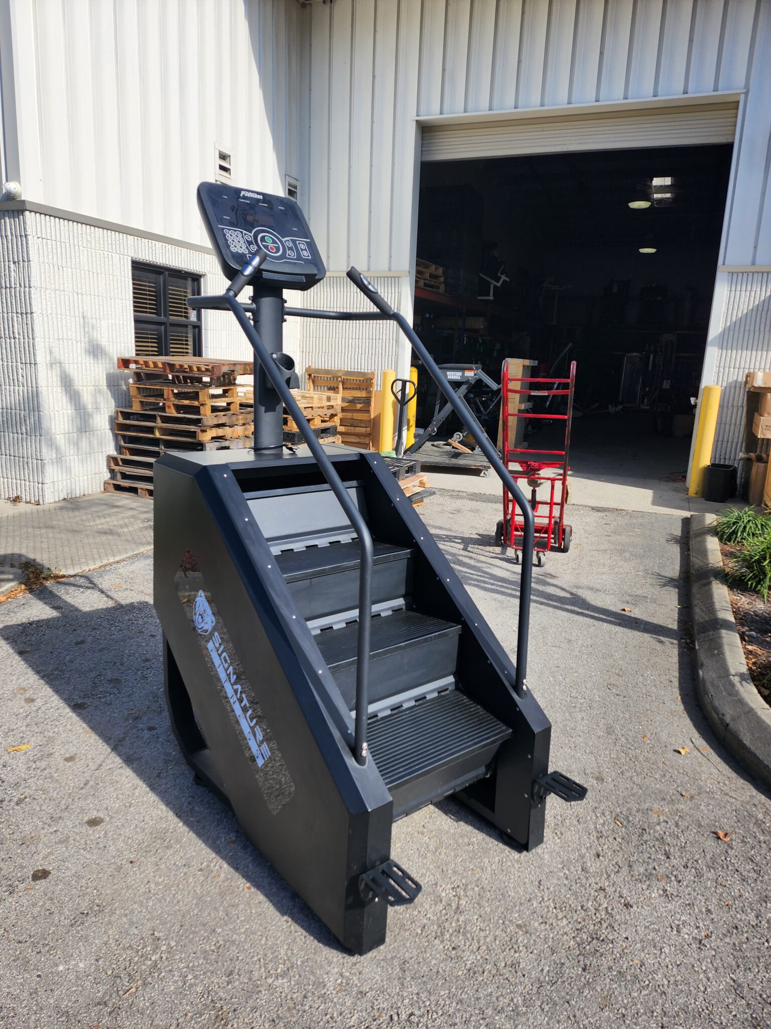 Signature Fitness SF-C2 Continuous Climber