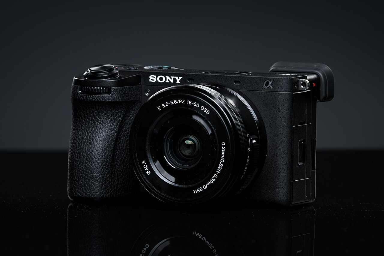 Sony Alpha A6700 — Sony